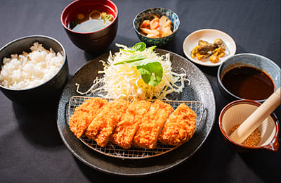 とんかつ定食