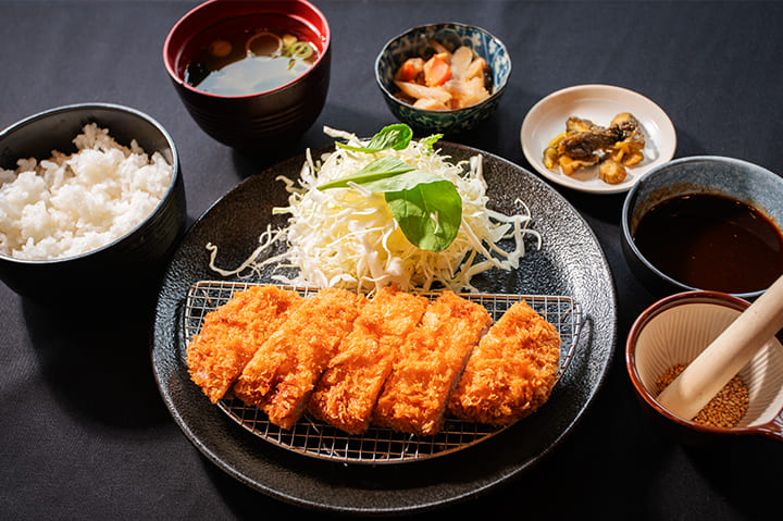お食事処